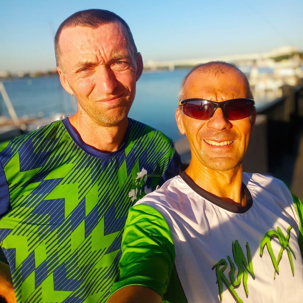 В процессе скоростной работы по Набережной. Себяка.