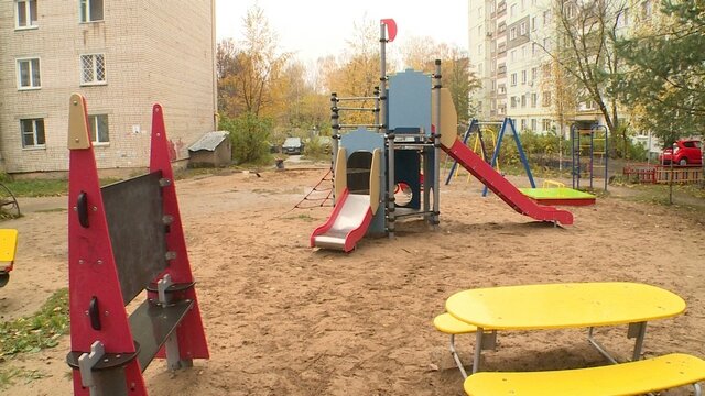    В Тейкове подрядчик сорвал сроки благоустройства 11 дворов