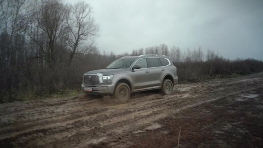 Video herunterladen: Вот и показал себя! Танк 500 против Range Rover, Infiniti QX80, Haval H9, TANK 300, Pajero SPORT: Кто не справился? Часть 1