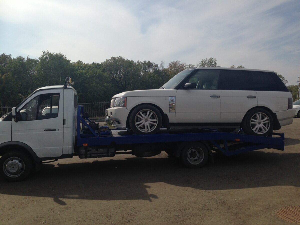 Рекламная вывеска автосервиса. Автокраски калуга зерновая 27. Станция технического осмотра. Станция техобслуживания. Кузовной автосервис.