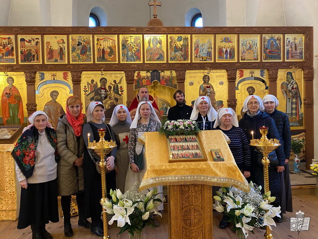 Храм святителя Луки Крымского города Пскова посетили паломники из  сестричества милосердия города Великий Новгород | Псковская Епархия | Дзен