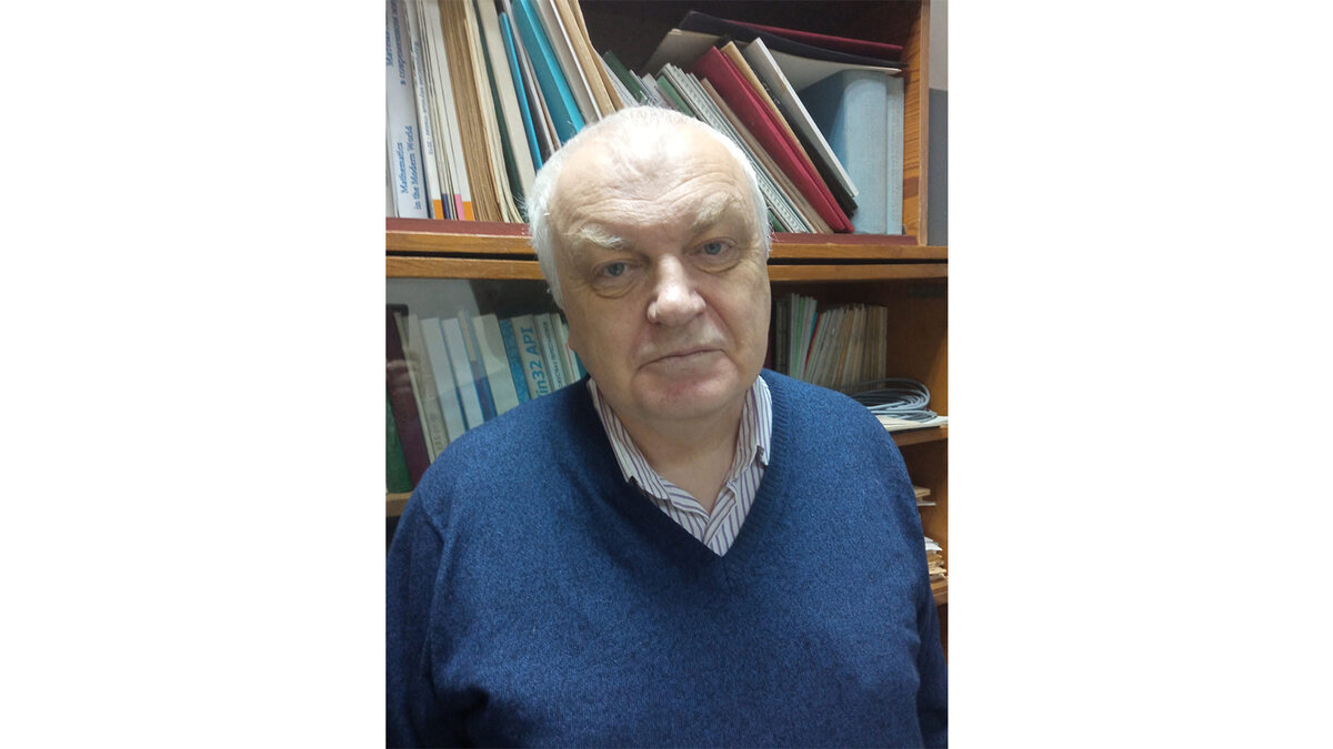 ЮРИЙ СТЕПАНОВИЧ ВОЛКОВ