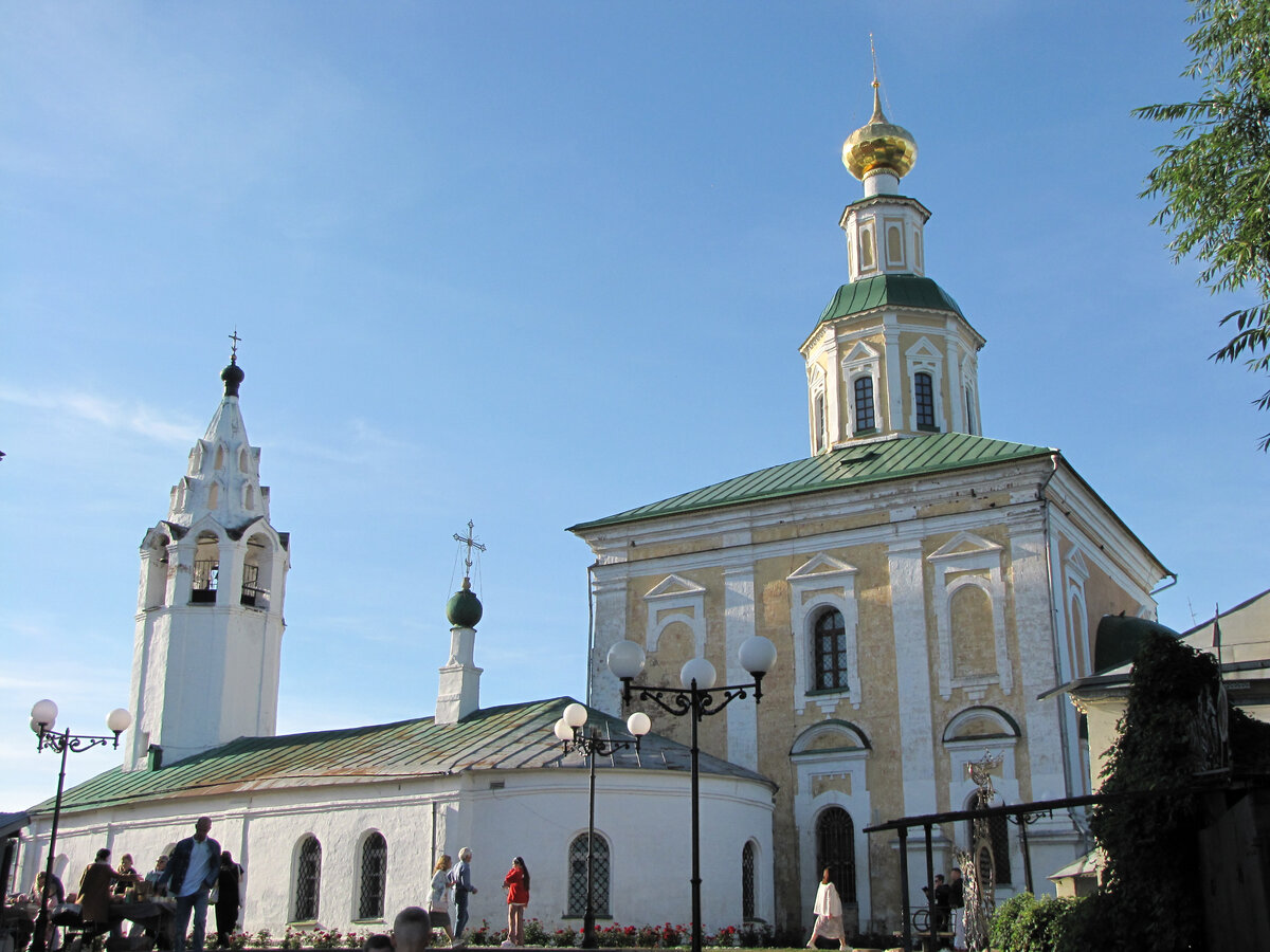 Так выглядит сама Георгиевская церковь