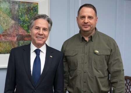    Ермак убеждает американских хозяев, что 2024 год станет решающим