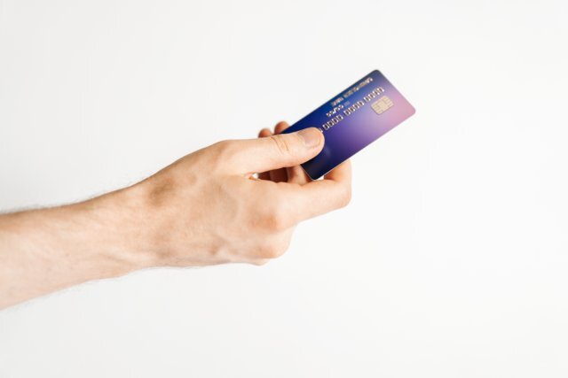    Можно ли отменить ошибочный денежный перевод?