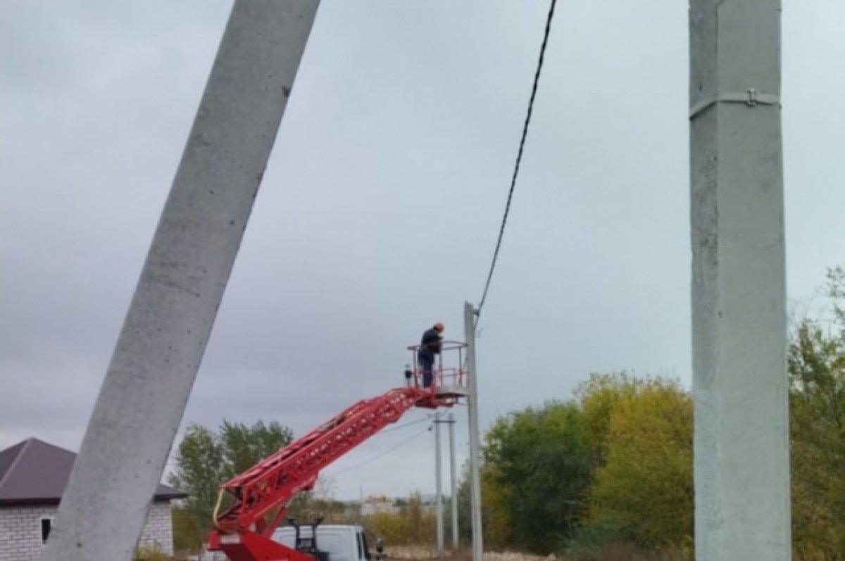    В Энгельсе ведут работы по организации уличного освещения