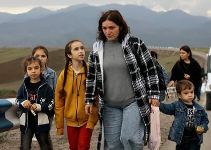 Бакинский режим вновь выступил с обвинениями против официального Парижа: азербайджанское внешнеполитическое ведомство брызнуло очередной порцией яда и желчи в адрес Франции за отправку отечественных-19