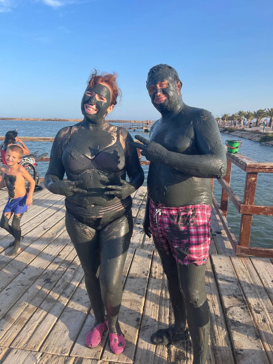 Сладкая шоколадная парочка ! Не правда ли ? )