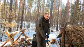 Добрался до своей лесной землянки и удивляюсь что же такое постоянно с моей печкой происходит