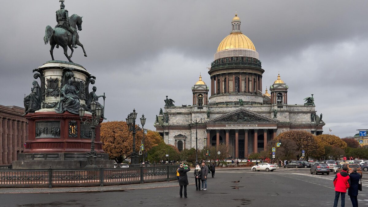    Шаверма победила балет: Петербург больше не культурная столица© РИА Новости | Алексей Даничев