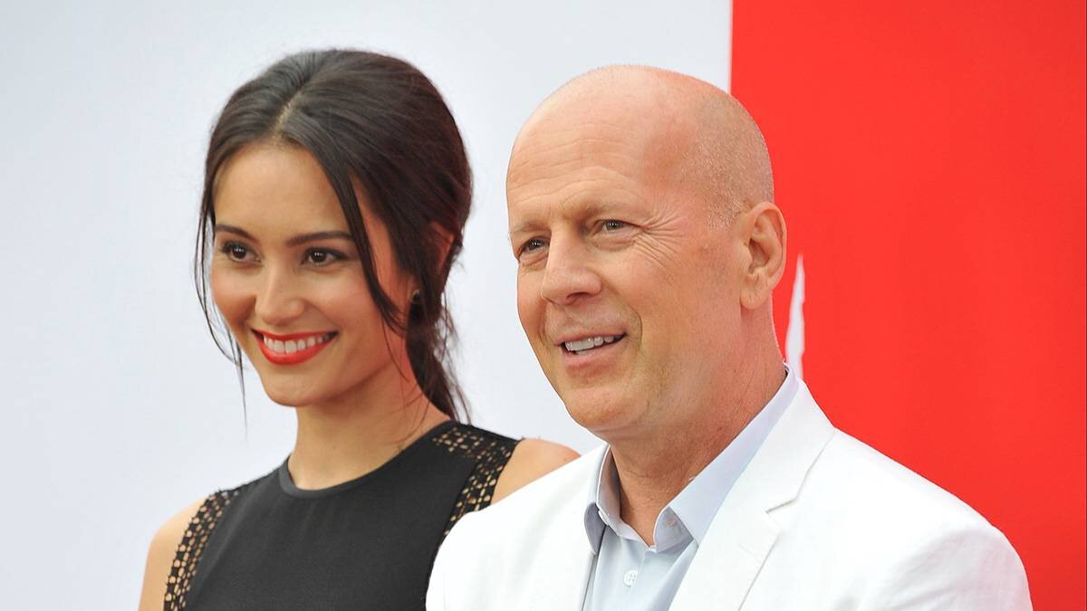 Бывшая жена уиллиса. Жена Брюса Уиллиса. Bruce Willis wife.