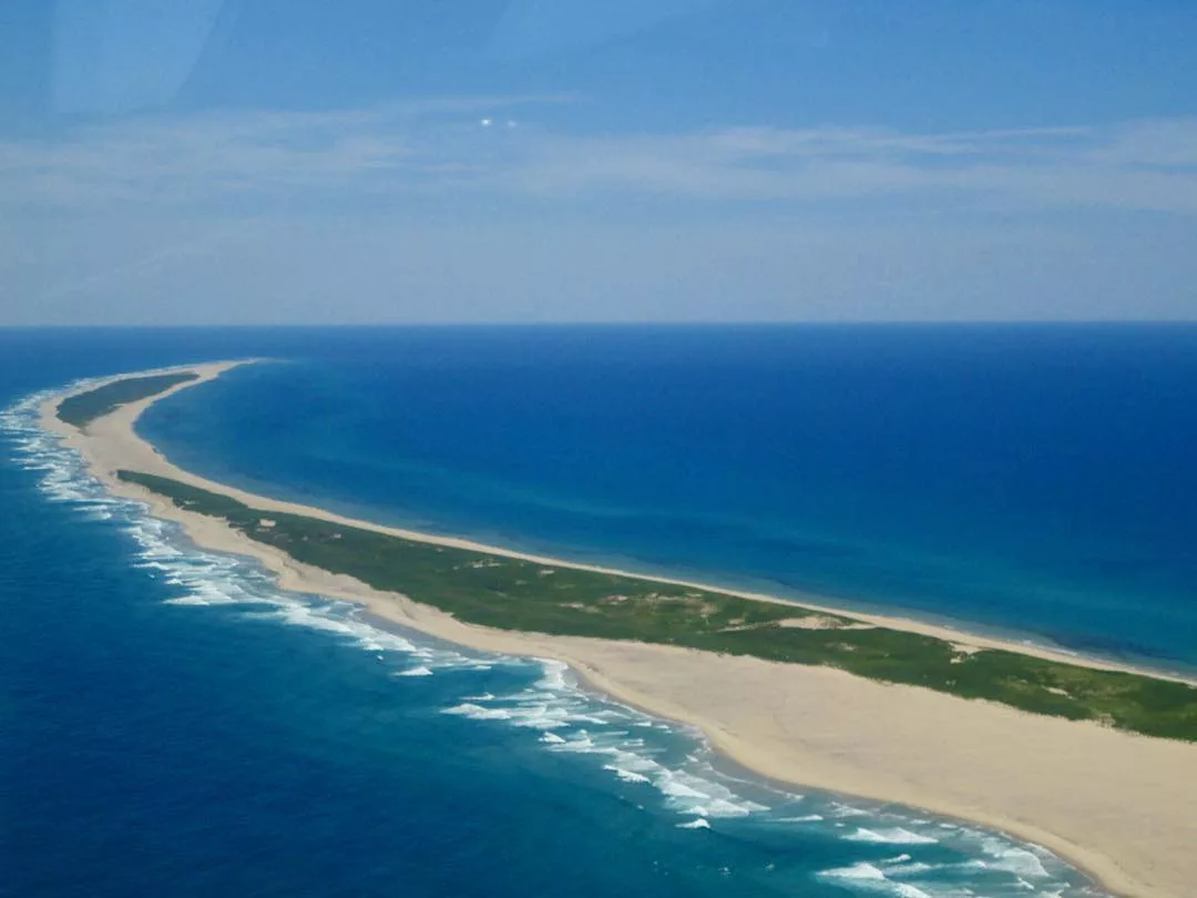 Atlantic island. Остров Сейбл. Атлантический океан.. Остров Сейбл Пожиратель кораблей. Кладбище Атлантики», остров Сейбл. Остров Сейбл Канада.