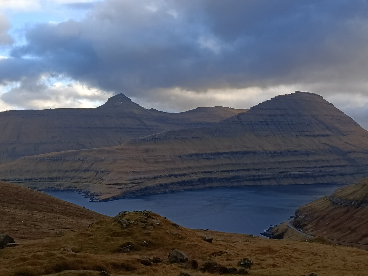 Пирамиды Фарерских островов. Eysturoy. Фото автора .