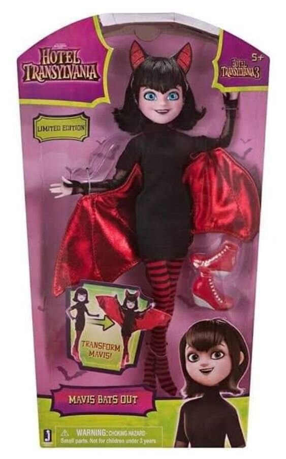 Hotel Transylvania Fashion Doll: Mavis Bats Out doll 2018. Мэйвис в костюме летучей мышки. Фото взято с Pinterest.