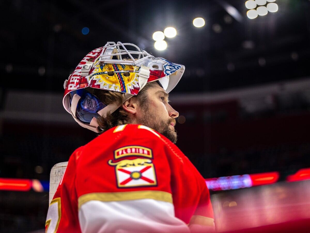    Российский голкипер "Флориды Пантерз" Сергей Бобровский© Фото : twitter.com/flapanthers