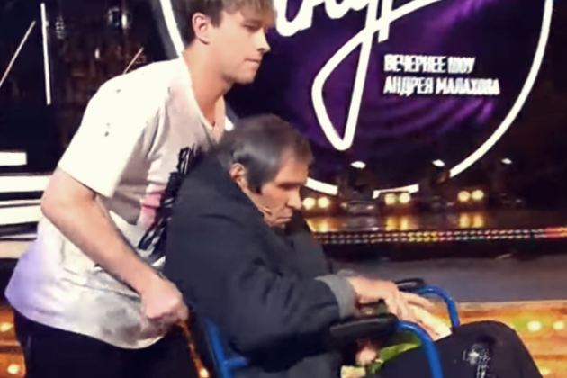 На фото: Бари Алибасов