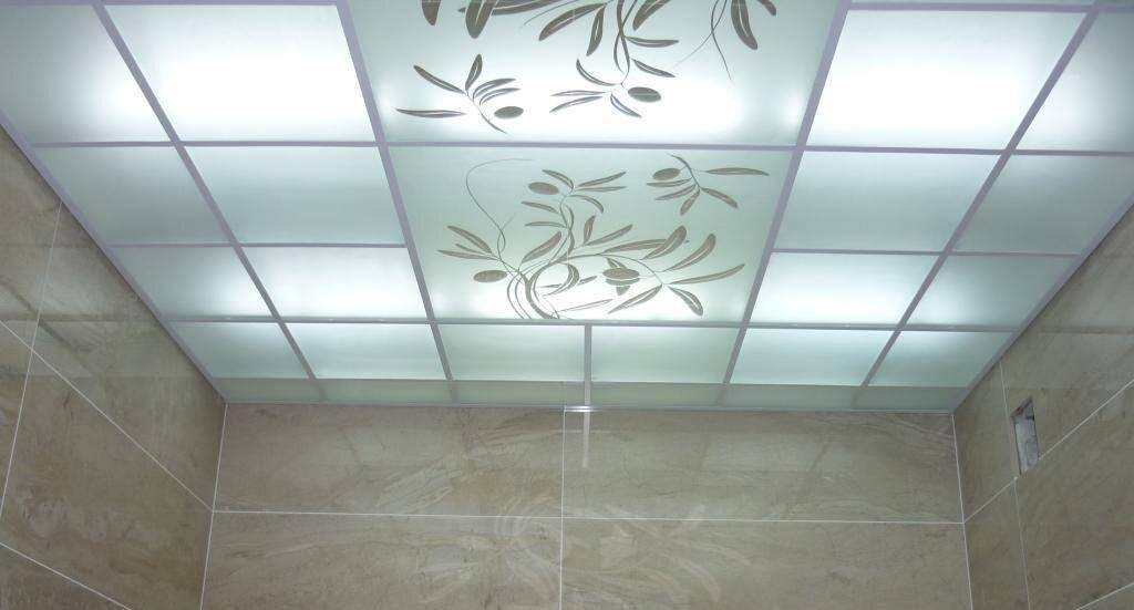 Потолок в ванной комнате
