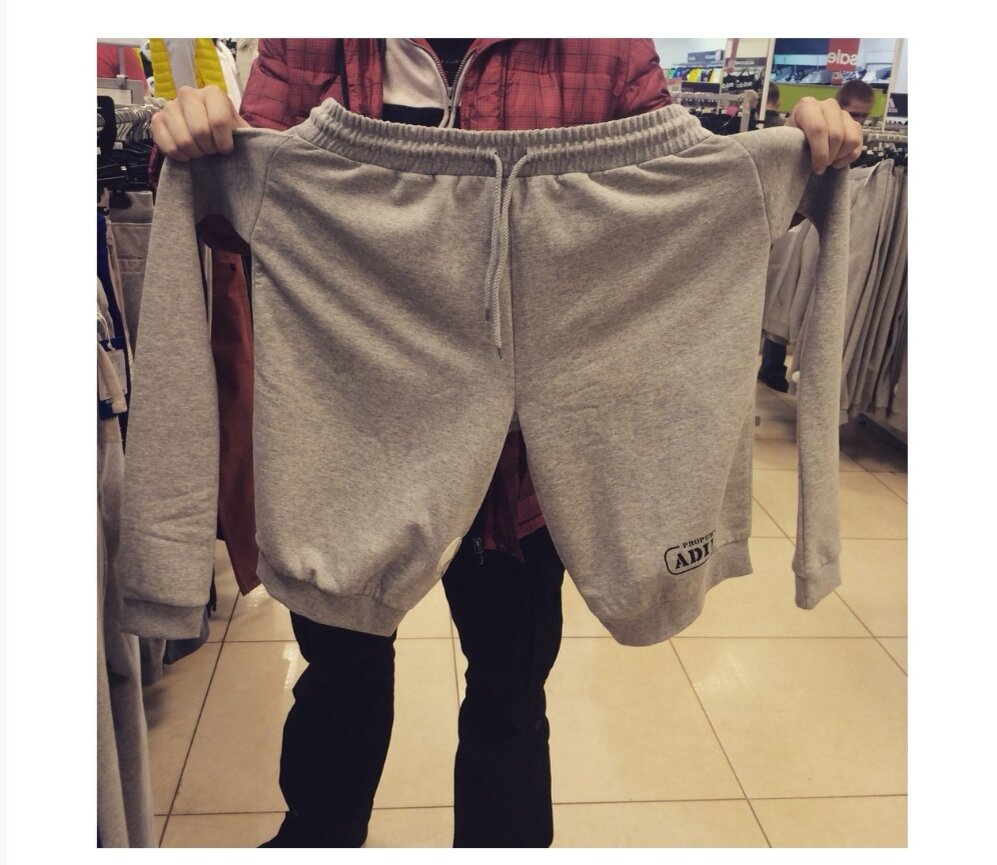 Это сшили быстро... По фасону сразу видно! 😄