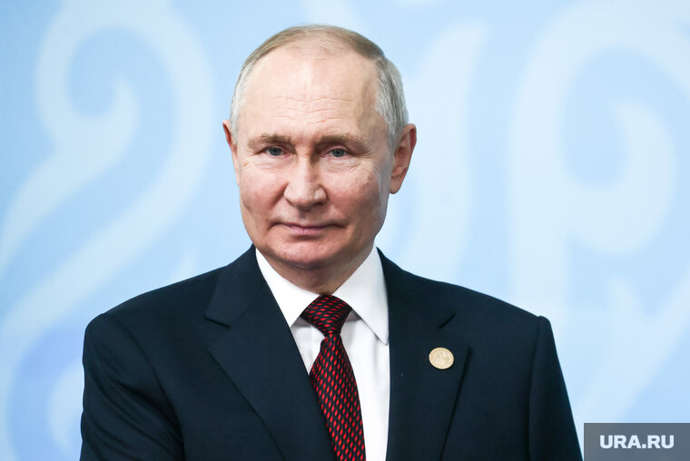    Одним решением об отмене ратификации ДВЗЯИ Владимир Путин сделал больше, чем за все время СВО, заявил Клейтон Моррис