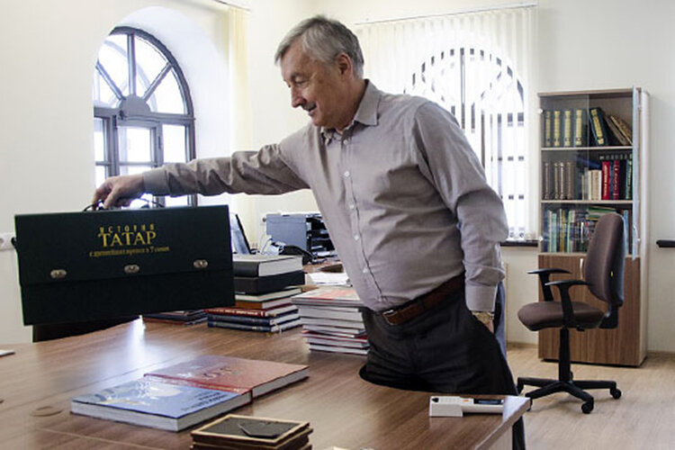    Самым громким можно считать переход Института истории им. Марджани, который лелеял свою самостоятельность на протяжении многих лет, когда научное учреждение в качестве директора возглавлял бывший политический советник президента РТ Рафаэль Хакимов Фото: «БИЗНЕС Online»