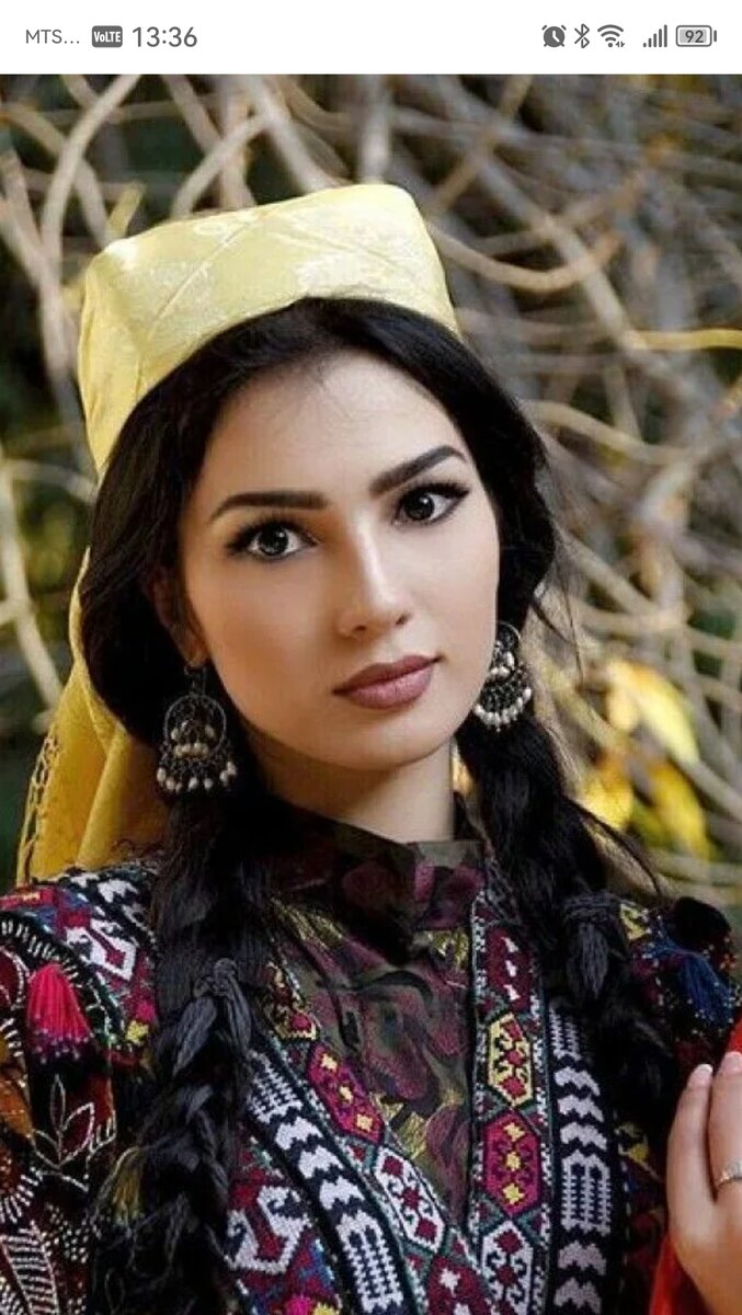 Tajik girl / Таджичка | Красивые девушки, Идеи для фото, Девочка