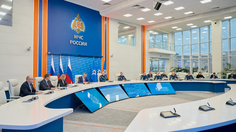    Подписание соглашения о взаимодействии между Министерством Российской Федерации по делам гражданской обороны, чрезвычайным ситуациям и ликвидации последствий стихийных бедствий и ООО «Газпром межрегионгаз». ©Пресс-служба МЧС