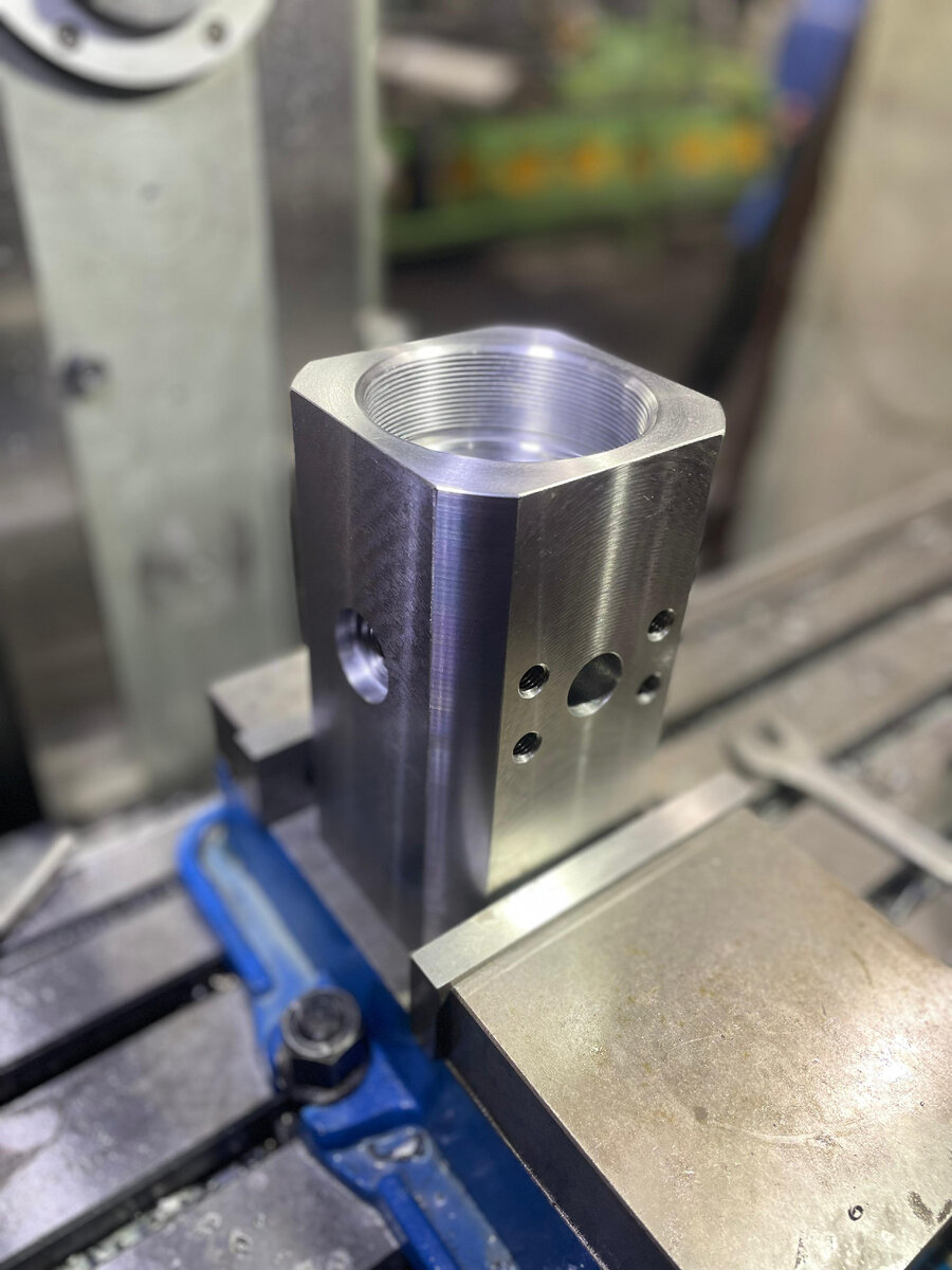 Проушина гидроцилиндра выполненная в "СДМ-Гидравлика"