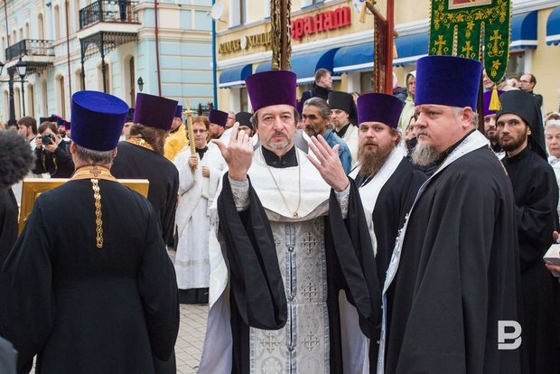 По словам настоятеля собора, протоиерея Иоанна Барсукова, сейчас в церкви готовят необходимые документы. realnoevremya.ru/Максим Платонов 