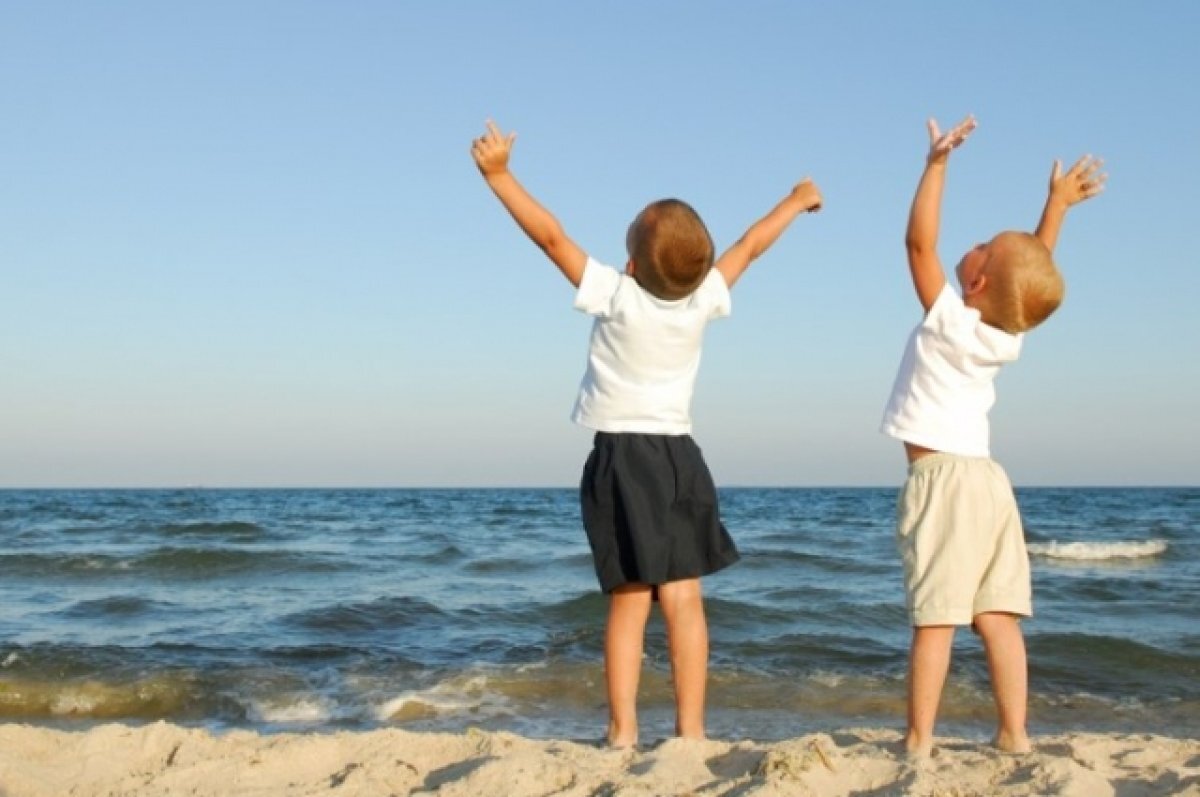    Летом на Кубани отдохнули и оздоровились около 370 тысяч детей