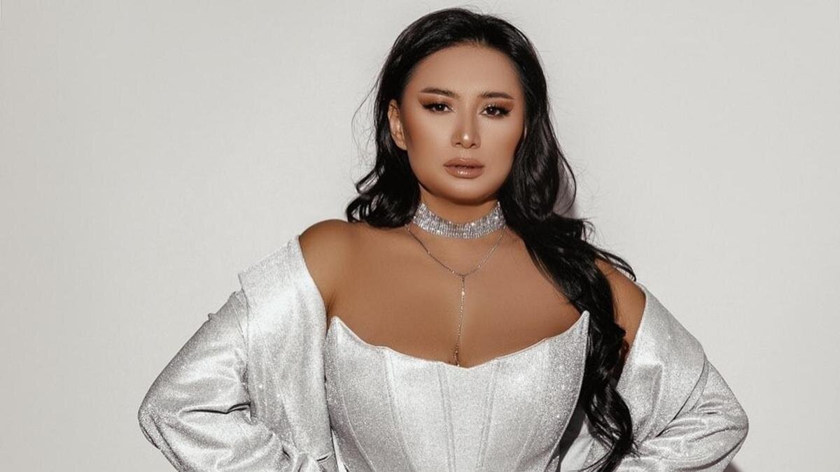    Певица Мадина Садвакасова:Instagram.com / sadvakasovamadina