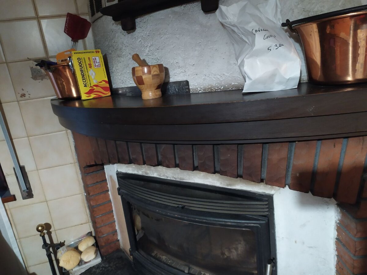 Сохранить семейный очаг важнее, чем показать себя гостям хлебосольной хозяйкой