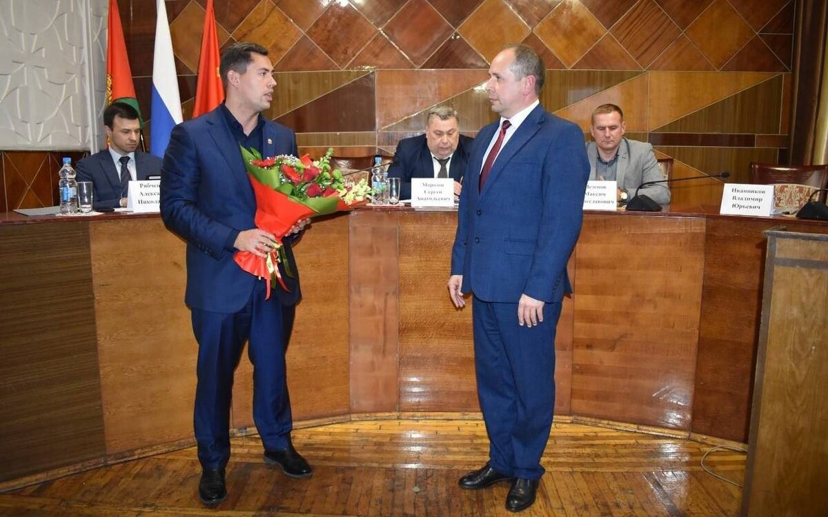    Глава Измалковского округа Липецкой области избран на второй срок Фото из телеграм-канала Областного совета Липецкой области