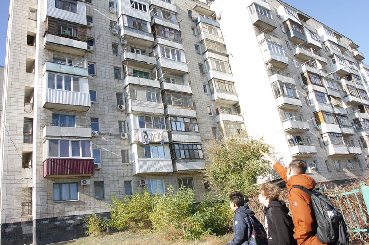    Упавшая с крыши 9-этажки девочка скончалась в 25-й больнице Волгограда