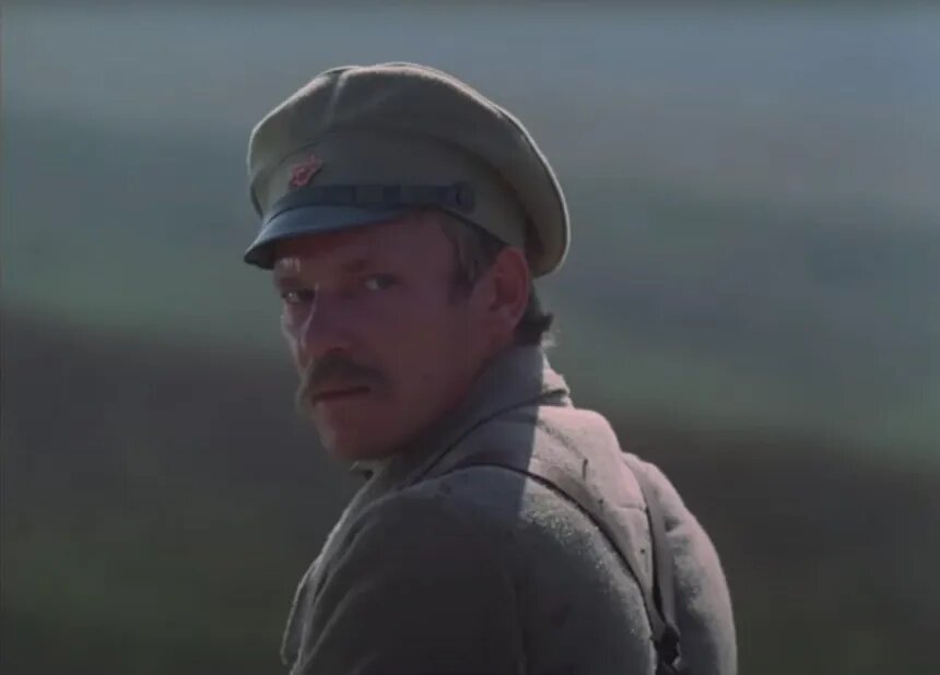 Сергей шакуров в молодости. Кем шакуров был в своем среди чужих. Шакуров сергей кадры свой среди чужих. Кем шакуров был в своем среди чужих. Свой среди чужих чужой среди своих фильм 1974.