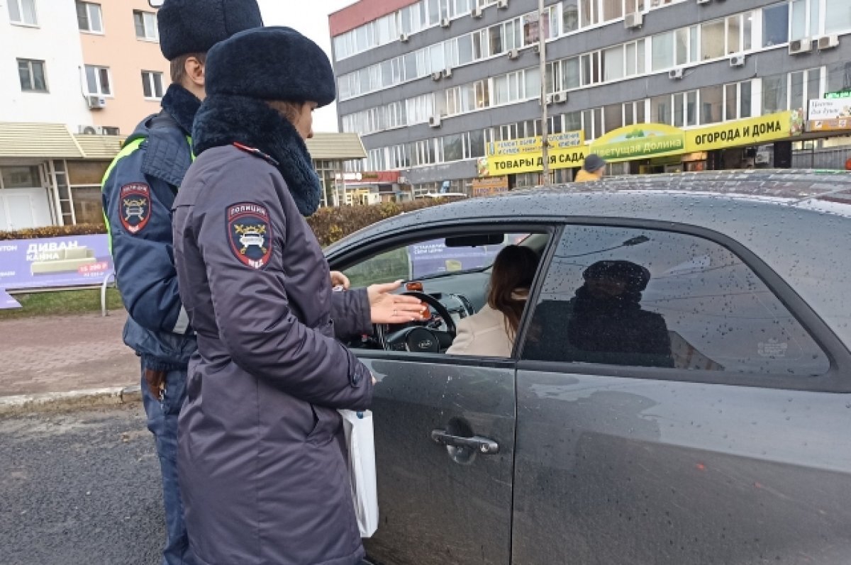    В Твери штрафовали водителей, перевозящих детей без удерживающих кресел