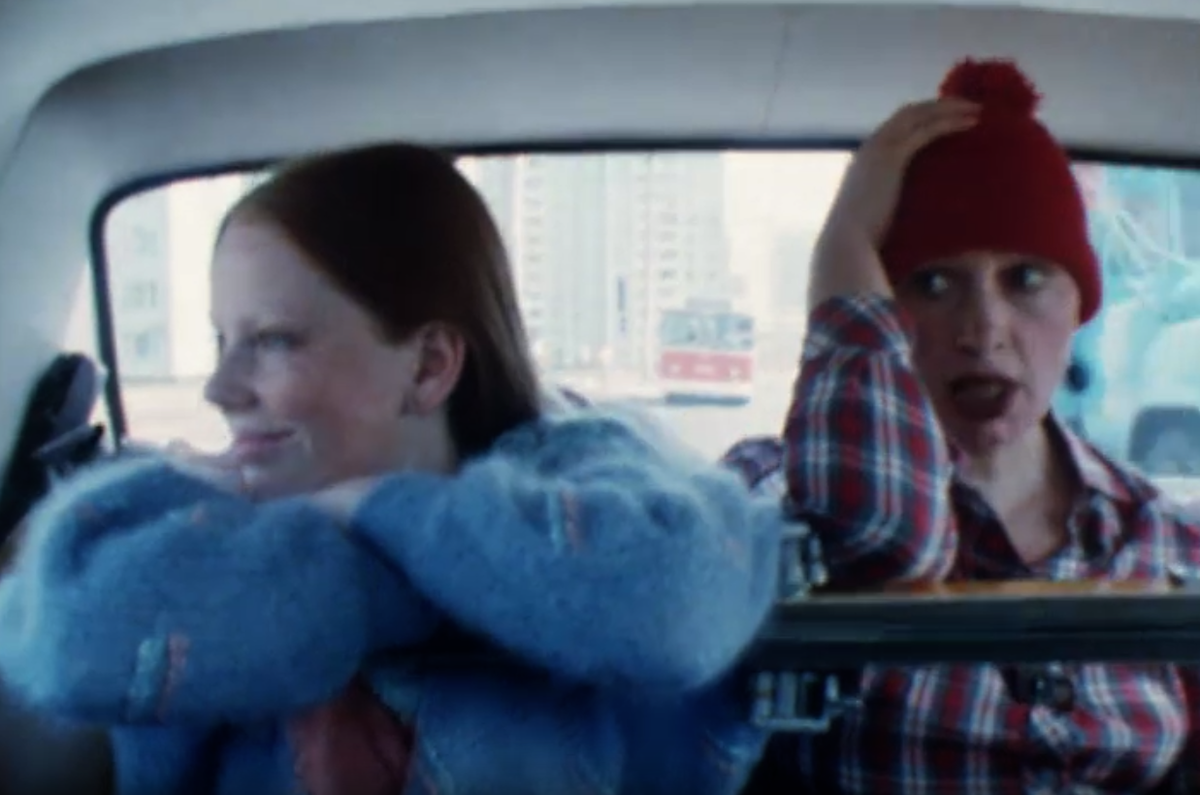 Кадр из короткометражного фильма "Хочу тебе сказать..." (1985)