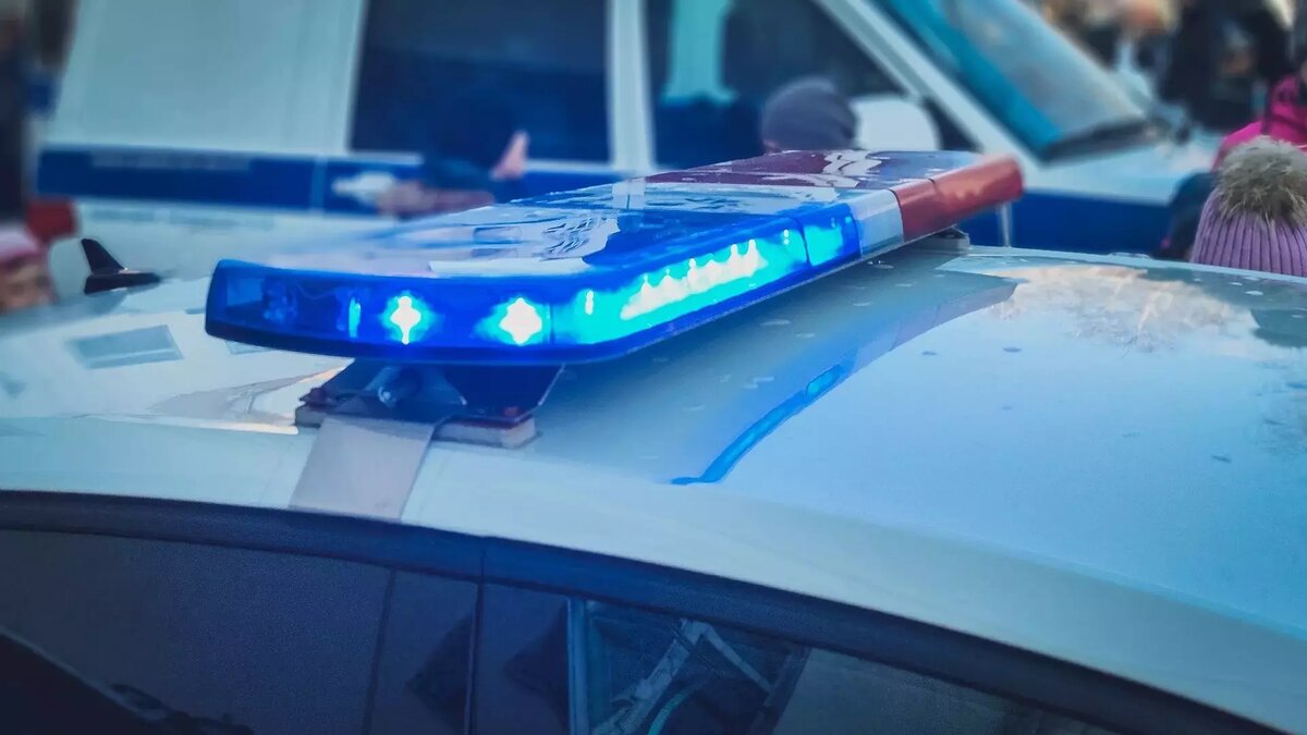     Водителя остановили на улице Конева, в момент задержан я он врезался в машину ДПС.