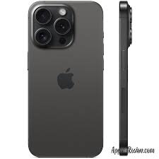 История о том, как Apple по ошибке отправила человеку 60 смартфонов iPhone 15 Pro Max 1TB на сумму 96 000 долларов, получила продолжение. Apple подарила четыре iPhone 15 Pro Max 1TB человеку, который по ошибке получил 60 таких смартфонов. Остальные 56 нужно было вернутьКак сообщил пользователь, попавший в эту ситуацию, спустя несколько дней после получения неожиданной посылки с ним связалась Apple и предложила максимально выгодную сделку. Напомним, человек заказал три iPhone 15 Pro Max 256GB для сотрудников своей компании и один с 1 ТБ памяти для себя, вместо которых и получил 60 устройств. Apple предложила пользователю бесплатно оставить себе четыре смартфона, а остальные 56 вернуть. То есть в итоге человек бесплатно получил четыре iPhone 15 Pro Max 1TB стоимостью 1600 долларов каждый.  Напомним, согласно закону США, человек не обязан отправлять назад товар, который ему отправили по ошибке. Но при этом Apple имеет возможность легко заблокировать любой iPhone удалённо