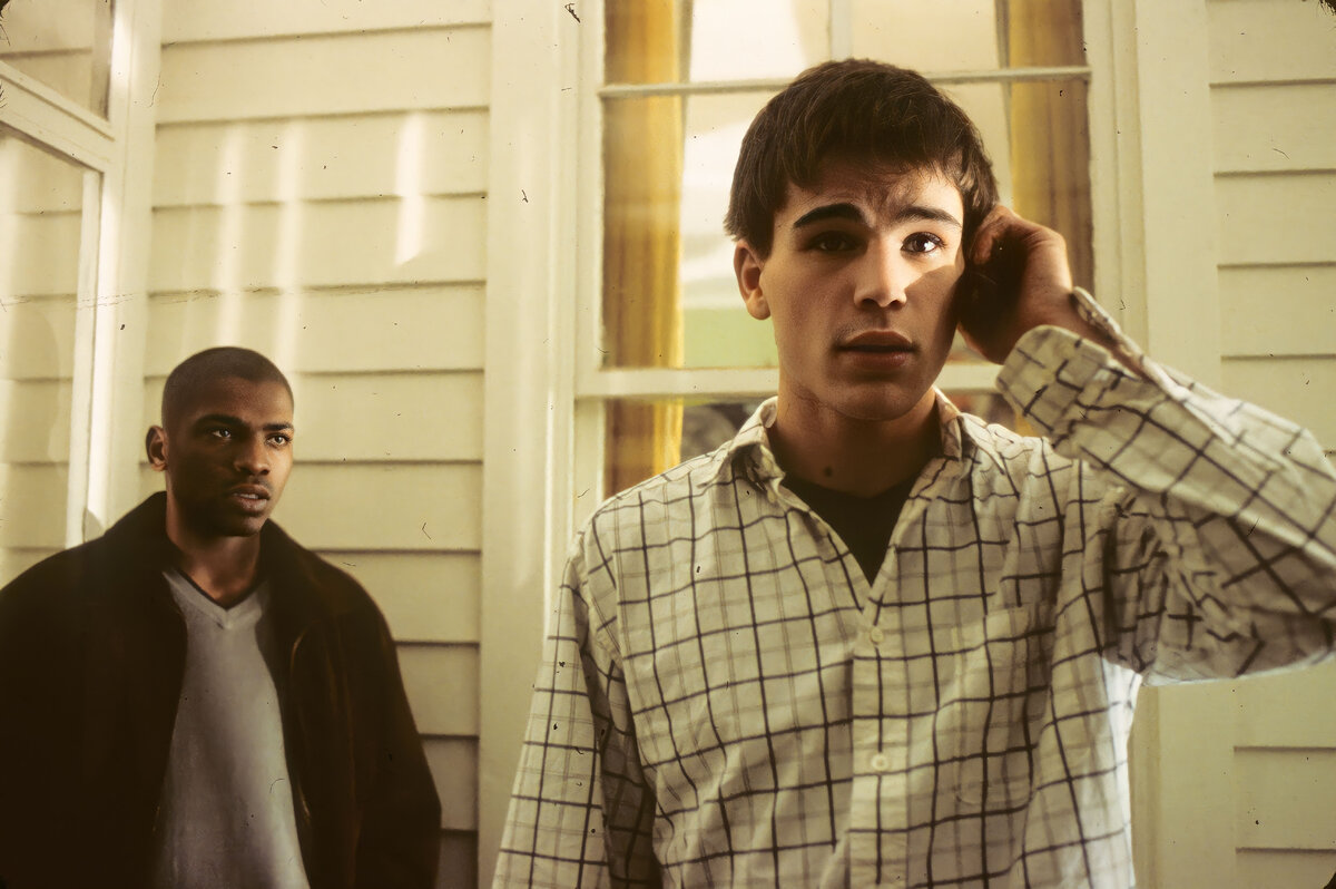 Джерард батлер рок-н-рольщик. Раз два актер. Раз два актер. Рок-н-рольщик (2008). Рок-н-рольщик фильм 2008 харди.