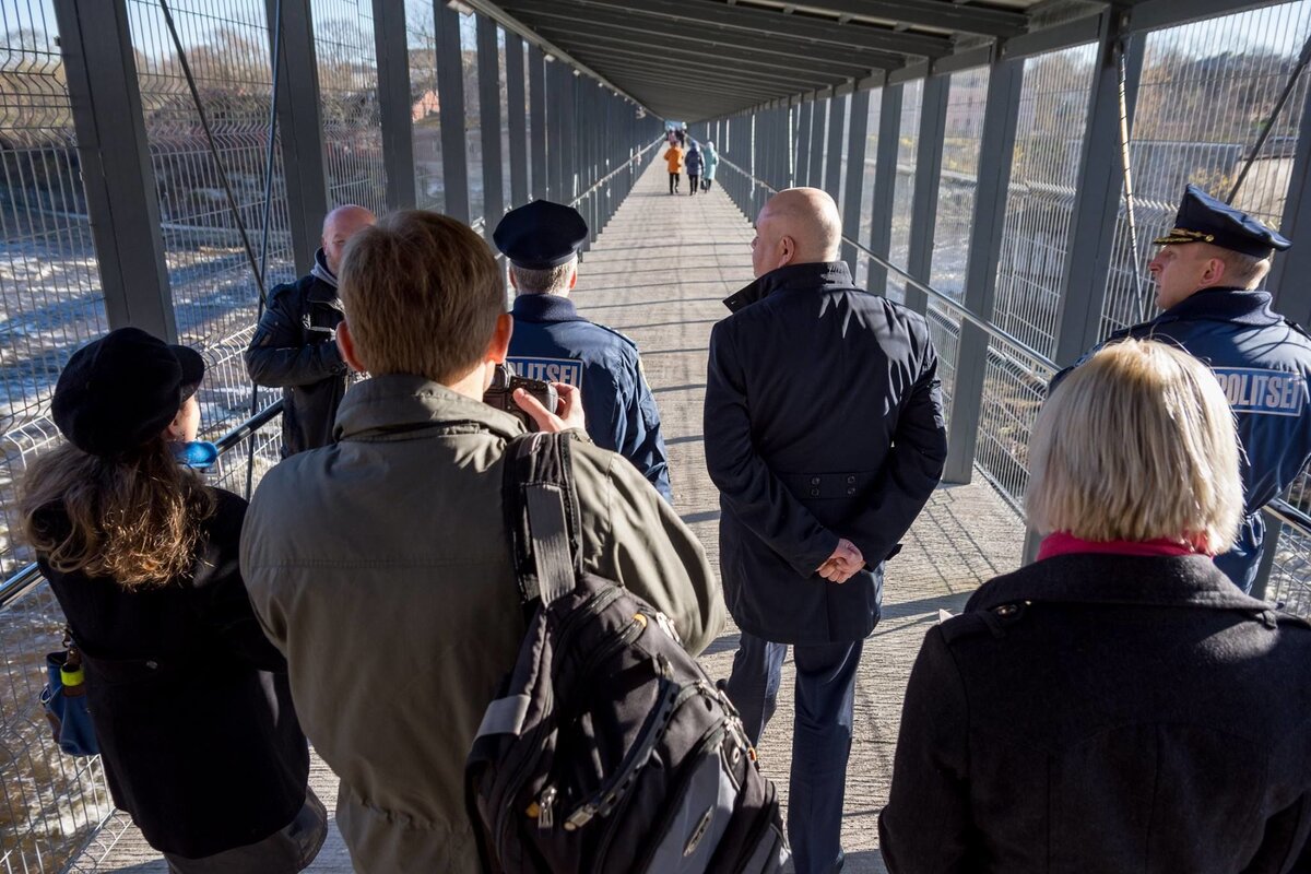 Пешеходный КПП "Нарва-2", Эстония / siseministeerium