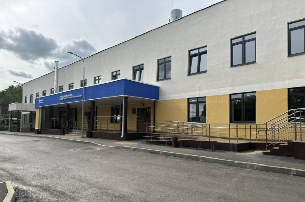   В районах Саратовской области откроют шесть ФАПов