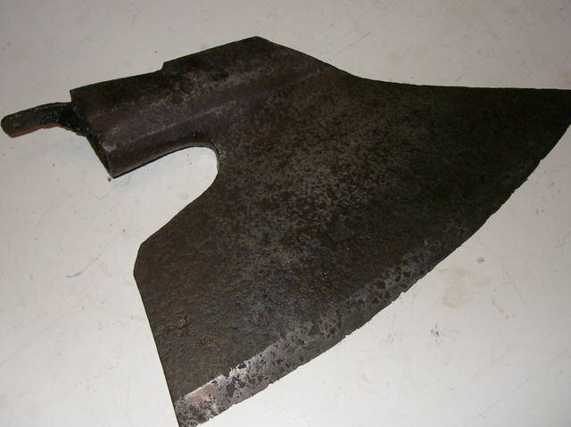 деньги в виде металлических топоров. деньги топоры. деньги топоры. деньги топоры. топор неолит.