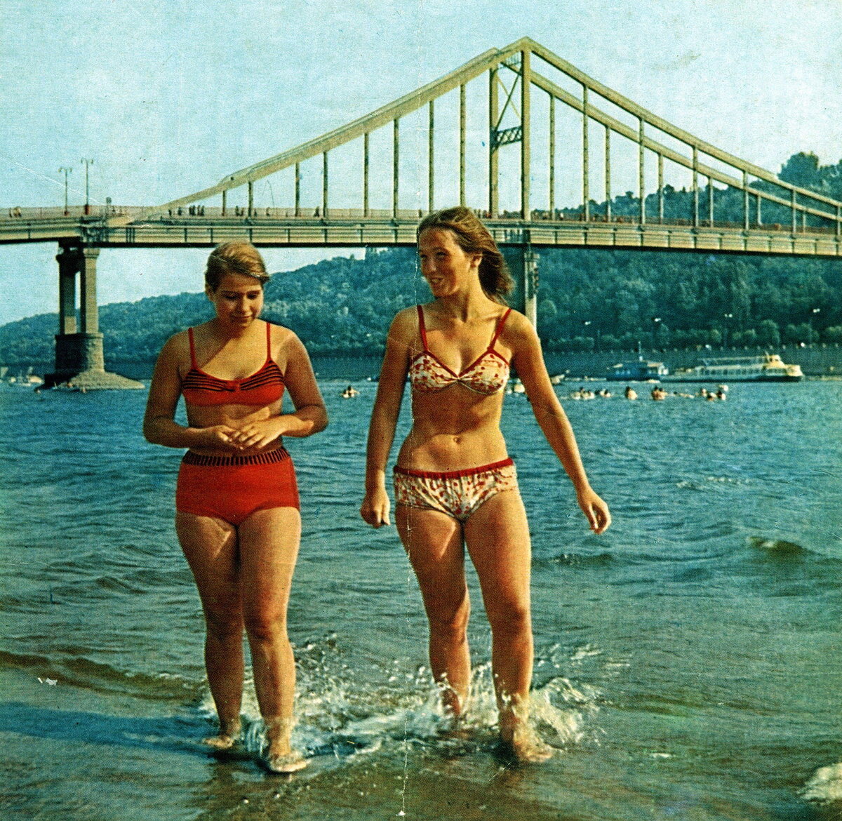 1961. Медицинский женский пляж в Гагре
