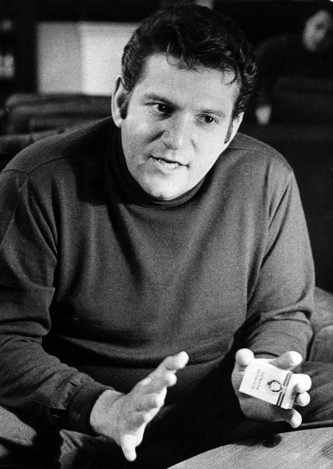 Аллен Клейн — предприниматель и музыкальный менеджер, известный по работам с The Beatles и The Rolling Stones. 
В шоу-бизнесе Клейн имел репутацию так называемого "скупщика" и "рок-н-рольного бухгалтера".