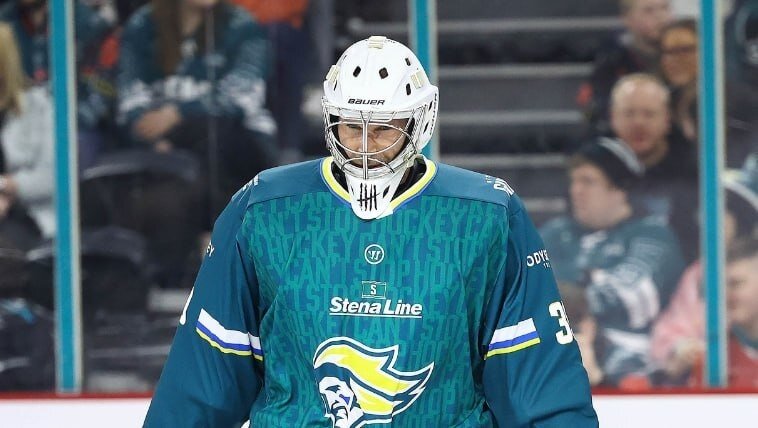    Петр Чех.ХК «Белфаст Джайантс».