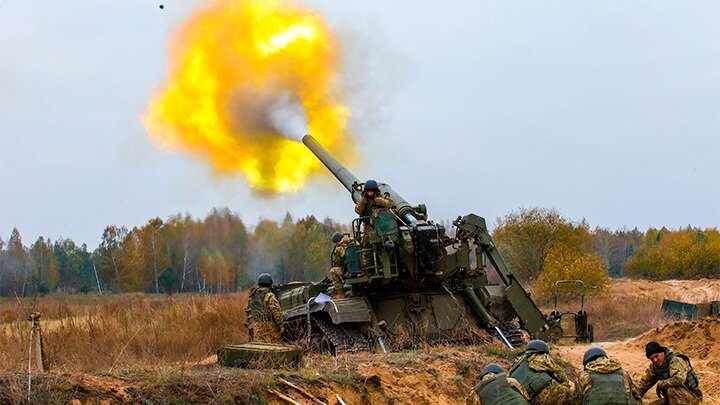 УКРАИНСКИЕ ВОЕННЫЕ У ВЕРБОВОГО НАКРЫЛИ АРТИЛЛЕРИЙСКИМ УДАРОМ СВОЮ ЖЕ ПЕХОТУ. ФОТО: PAPARAZZZA/SHUTTERSTOCK