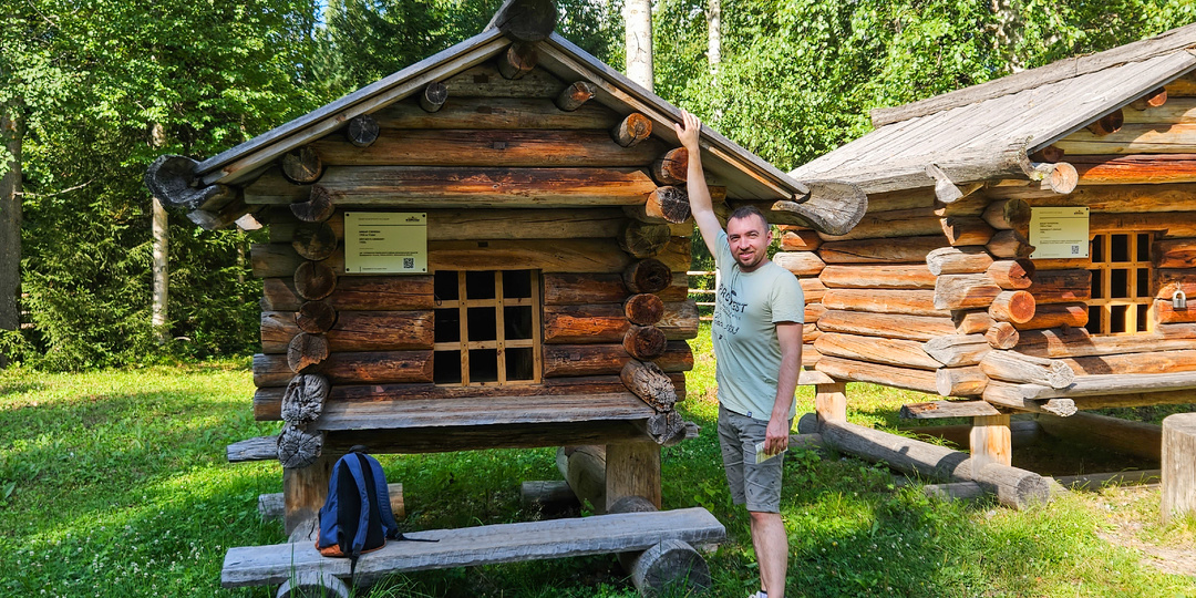 Посетил Малые Корелы — знаменитый музей деревянного зодчества. Что меня в нём разочаровало