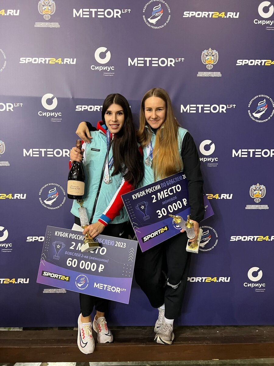    Елена Мамедова с напарницей Анастасией Макаровой. cspsk-vrn.ru