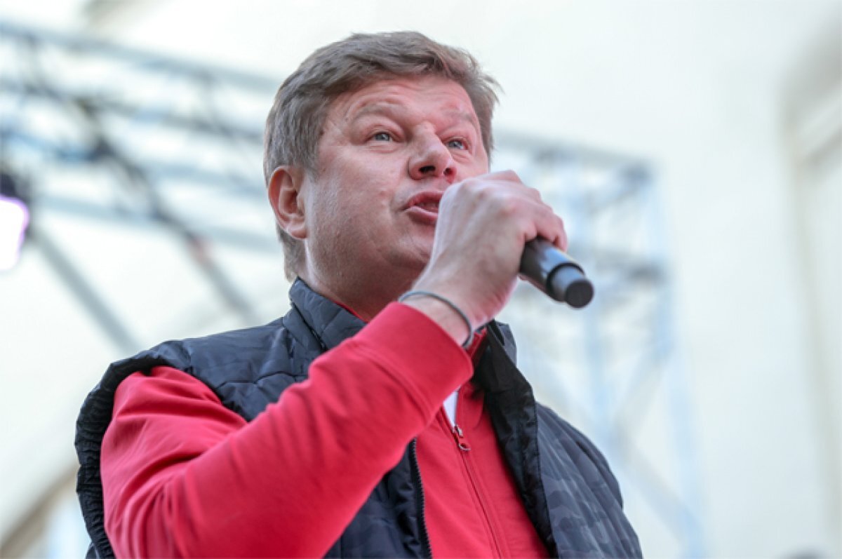    Дмитрий Губерниев