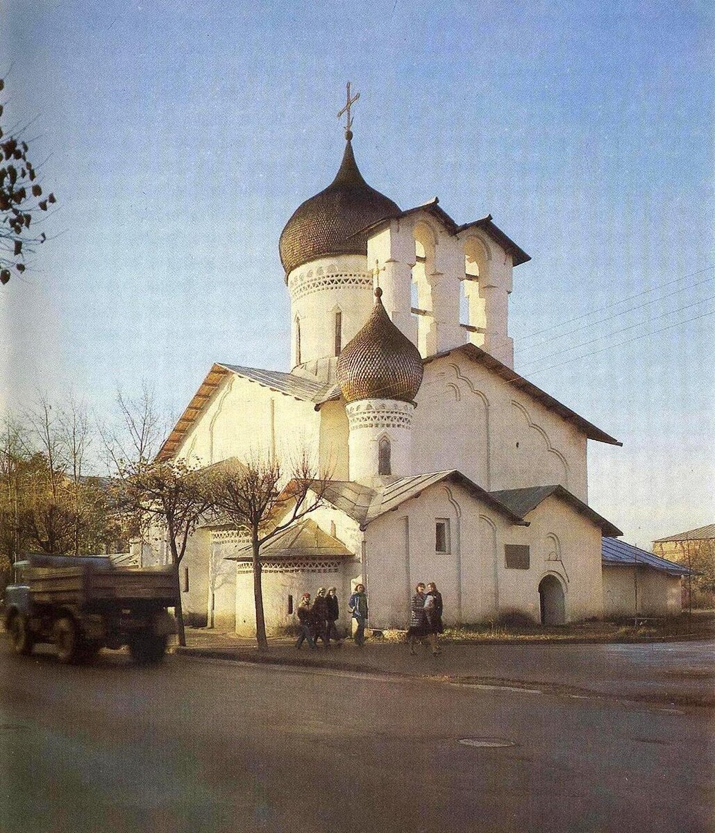 Псков. Храм Николы со Усохи. XVI в.